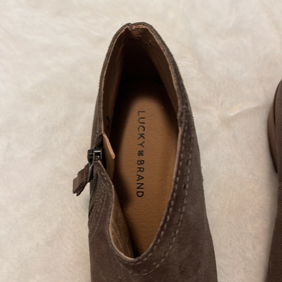 Lucky Brand “cuetifull” little ankle booties - Picture 4 of 9